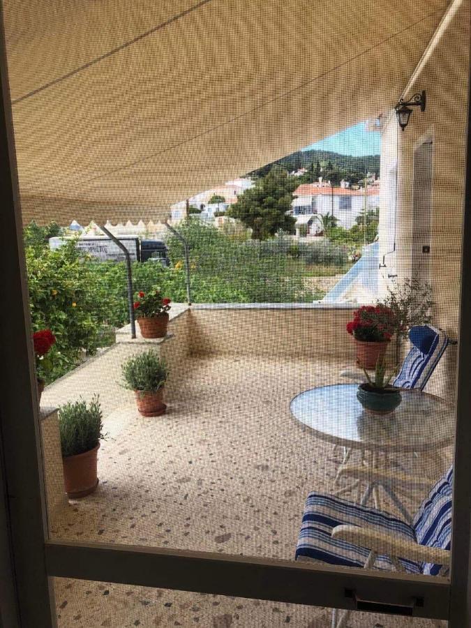 Laluzaki Spétses Exterior foto